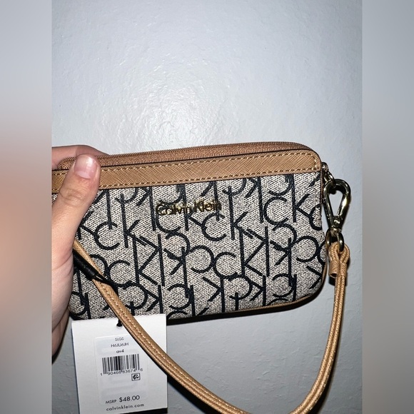 NWT Calvin Klein Women’s Wallet - Picture 6 of 7